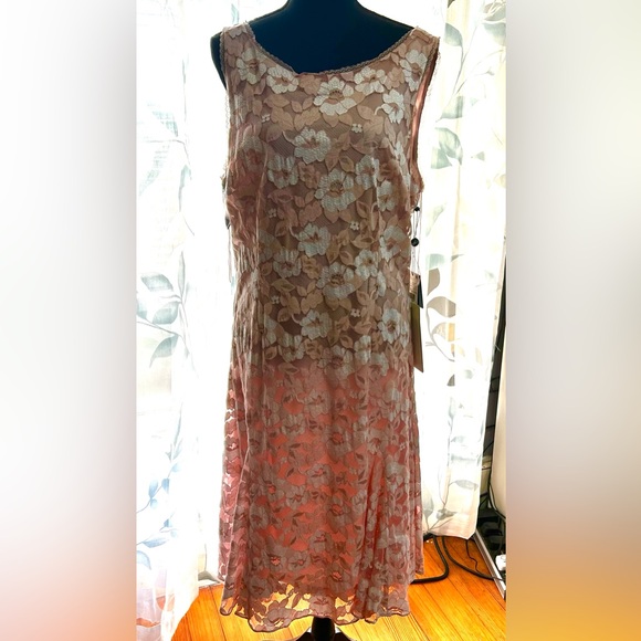 Adriana Papell floral overlay dress sz 16 - Picture 3 of 10
